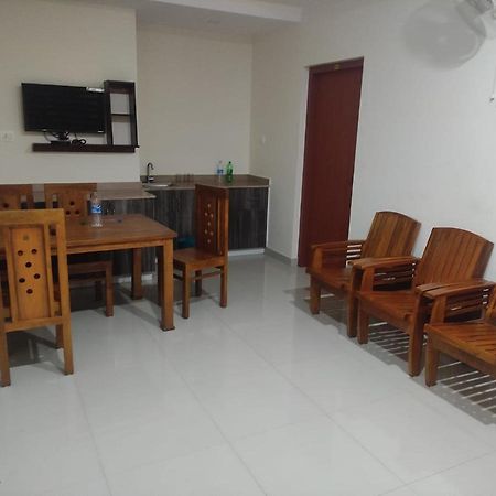 Pms Dhabi Residency Hotel Kottakkal Exterior photo